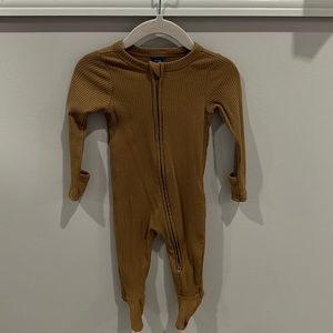 Old Navy Sleeper